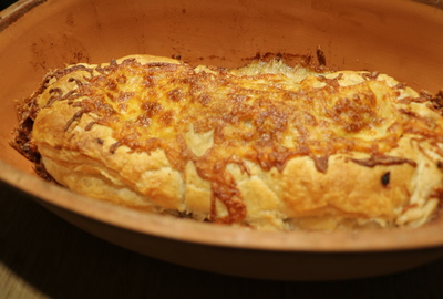 Pastete von Waldpilzen aus dem Römertopf