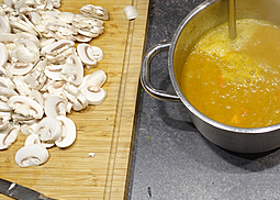 Hokkaido Pilzsuppe